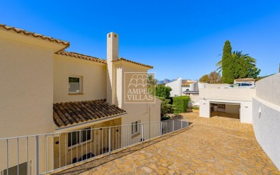 A beautiful villa combining privacy, luxury and comfort.